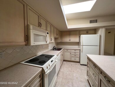 4544 N Camino Campero, Tucson, AZ 85750 - photo 4