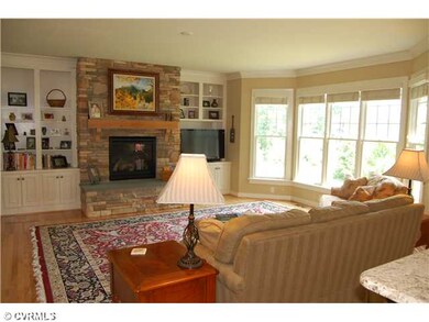 Den/Family/Great Room - Family room with fireplace
