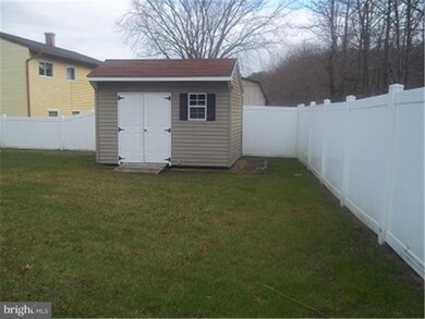 228 University Ave, Pemberton, NJ 08068 - photo 7