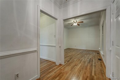 6048 Pontefract Dr, New Kent, VA 23124 - photo 7