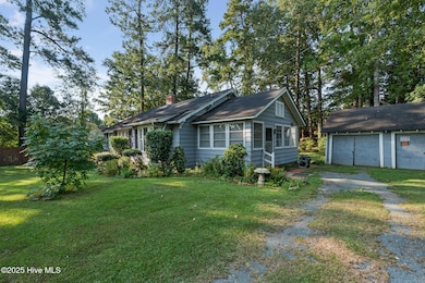 515 N Pine Ln, Wadesboro, NC 28170 - photo 3