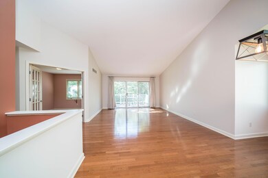 5311_Penrose_Lane_06