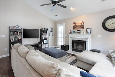 3592 Bent Trace Dr, High Point, NC 27265 - photo 6