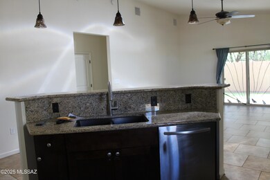 2635 N Fremont Ave, Tucson, AZ 85719 - photo 5