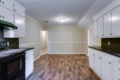 3001 Phillips Ln, Texarkana, TX 75501 - photo 7