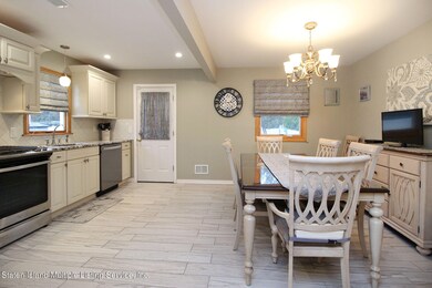 69 Jaffe St, Staten Island, NY 10314 - photo 4