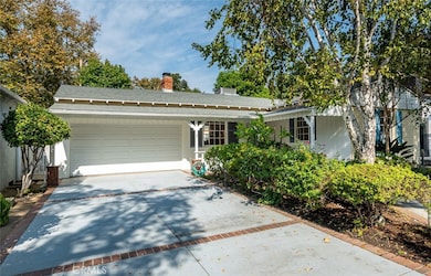 1737 Opechee Way, Glendale, CA 91208 - photo 5