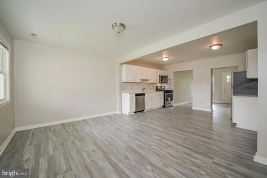 4619 Raspe Ave, Baltimore, MD 21206 - photo 5