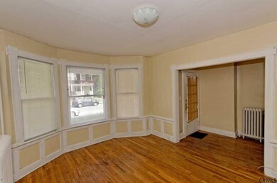 752 Myrtle Ave, Albany, NY 12208 - photo 5