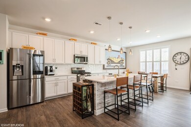 2511 Geranium Way, Rolling Meadows, IL 60008 - photo 3