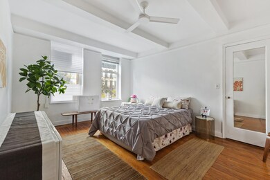 London Terrace Towers unit 3C, New York, NY 10011 - photo 2