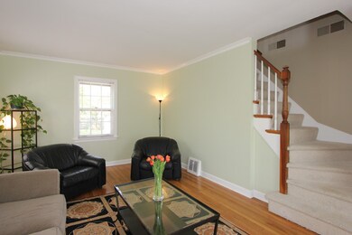 1552 Bristol Ave, Westchester, IL 60154 - photo 3