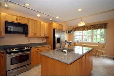 250 Bishops Forest Dr, Waltham, MA 02452 - photo 6