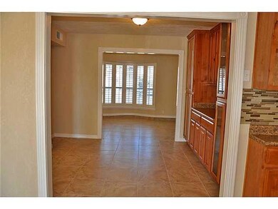 10908 Lakewood Ave, El Paso, TX 79935 - photo 7