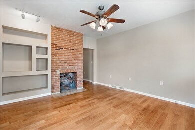 BUILT-IN & DECO FIREPLACE