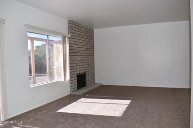 4901 E Magic Stone Dr, Phoenix, AZ 85044 - photo 6