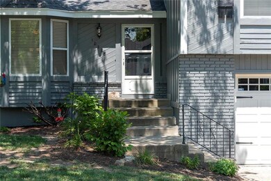 10228 W 49th Place, Shawnee, KS 66203 - photo 3