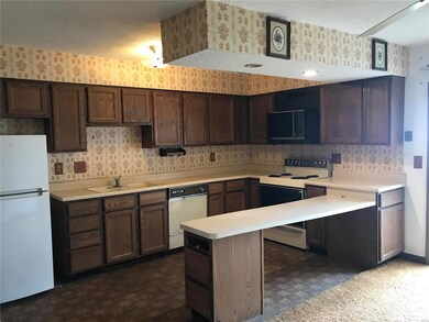 807 Westwood Village, Maryville, IL 62062 - photo 7