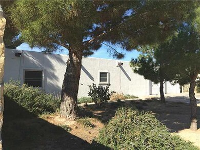 425 Linger Ln, Horizon City, TX 79928 - photo 3