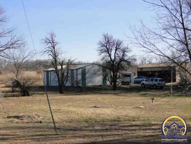 347 SE 93rd St, Wakarusa, KS 66546 - photo 3