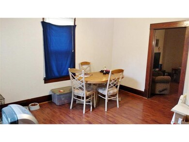 14x11 Dining Rm. Perfect for Family & Friends