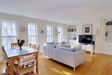 149 Beaconsfield Rd unit 2B, Brookline, MA 02445 - photo 2