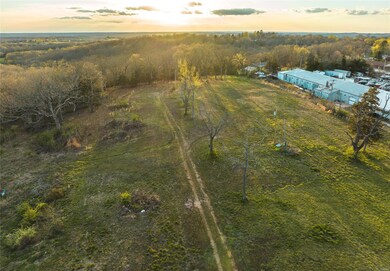 1336 S Bishop Ave, Rolla, MO 65401 - photo 4