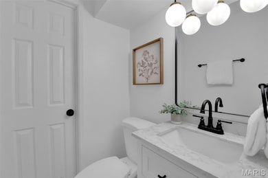 504 Thornlea Ct, Ballwin, MO 63011 - photo 7