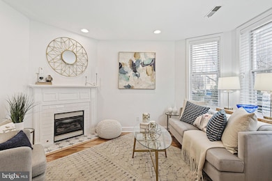 1323 1st St NW, Washington, DC 20001 - photo 5