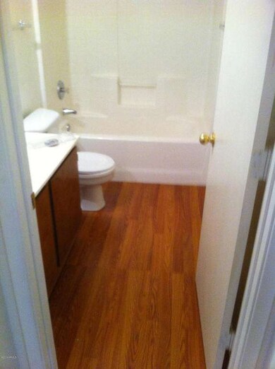 Apartment 3 Bathroom