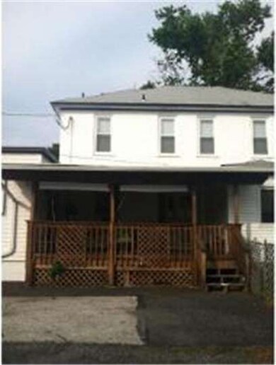 1196 E 9th St, Crum Lynne, PA 19022 - photo 3