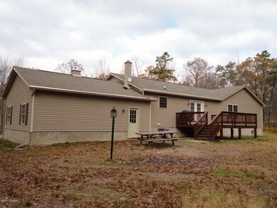 123 Parkwood Dr, Hawley, PA 18428 - photo 4