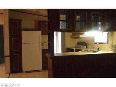 153 Bentbrook Rd, Statesville, NC 28677 - photo 4