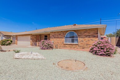 4128 Calypso - 5 - Front Right