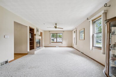 414 3rd St, Jesup, IA 50648 - photo 6