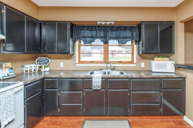 1107 Chippewa (12)