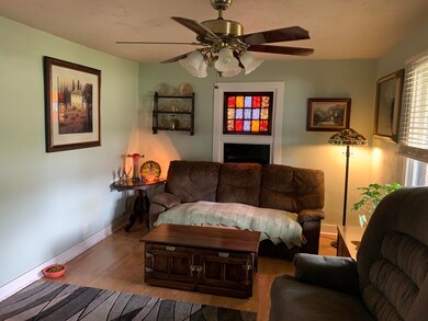 F02C9537-21AF-437B-ADDA-55A397D698DE