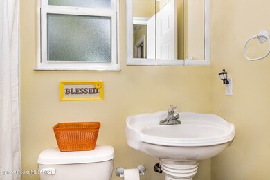 223 Plantation Dr, Titusville, FL 32780 - photo 4