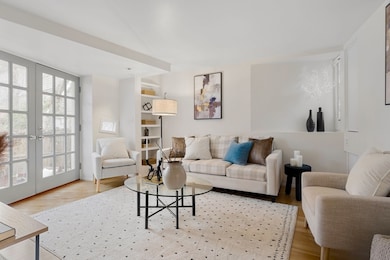 549 Franklin St, Cambridge, MA 02139 - photo 3