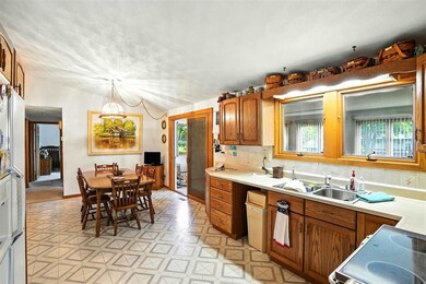 201 E Meadow Ln, Columbus Junction, IA 52738 - photo 7