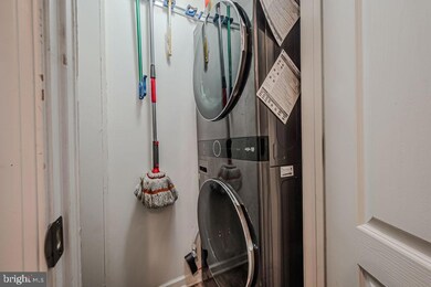 120 W 8th St, New Castle, DE 19720 - photo 4