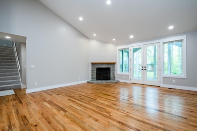 5 Fireplace