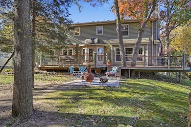 1010 S Wayfare Trail, Oconomowoc, WI 53066 - photo 2