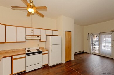 254 Hudson Ave unit B, Albany, NY 12210 - photo 5