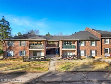05-6717A Gunston Ln
