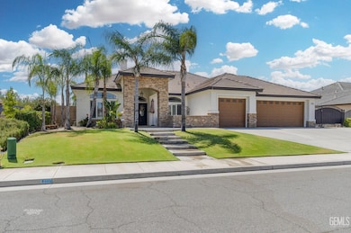 15357 Chateau Montelena Dr, Bakersfield, CA 93314 - photo 2