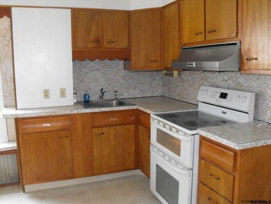 33 Osborne Rd unit 1, Albany, NY 12205 - photo 5