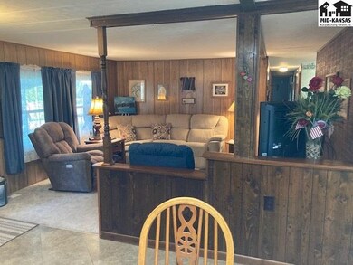 1511 S Maxwell St, McPherson, KS 67460 - photo 6