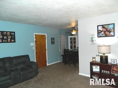 612 Waverly Rd, Davenport, IA 52804 - photo 4