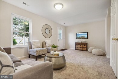 13190 Dashco Way, Herndon, VA 20171 - photo 4